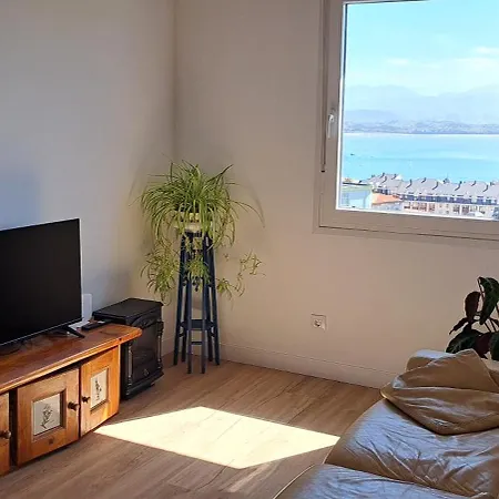 Vistas Al Mar Y Encanto En El Corazon De Apartment Santander